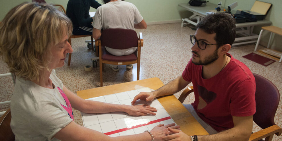 Interazione linguistica tra riabilitatore e malato Interazione linguistica tra riabilitatore e malato