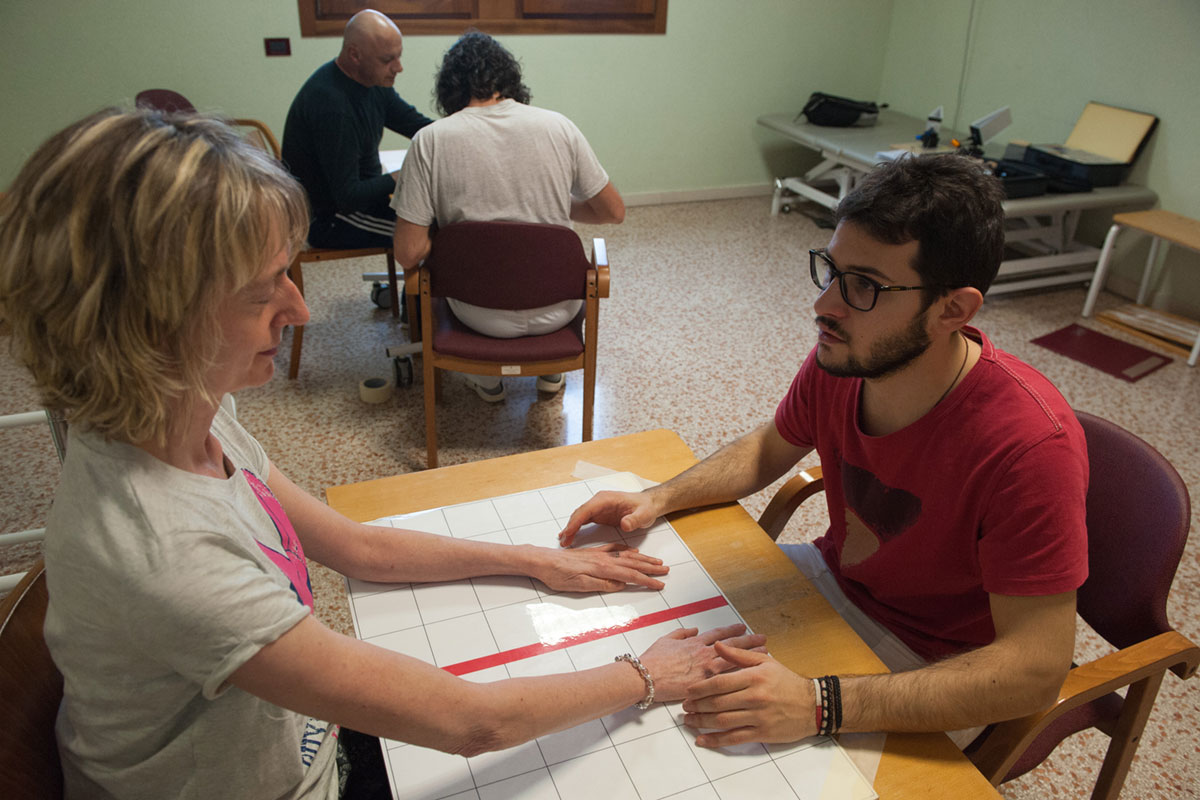Linguistic interaction between rehabilitator and patient